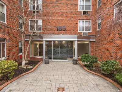 185 South Midddle Neck Road #1P, Great Neck, NY, 11021