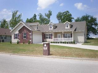 1156 Cardinal Cir, Webb City, MO 64870