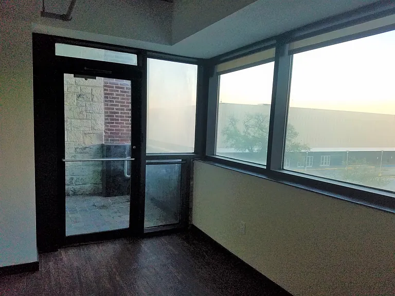 Tennison Lofts — Photo 40