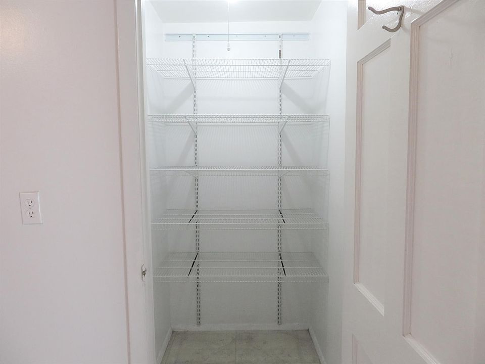 Kitchen Pantry