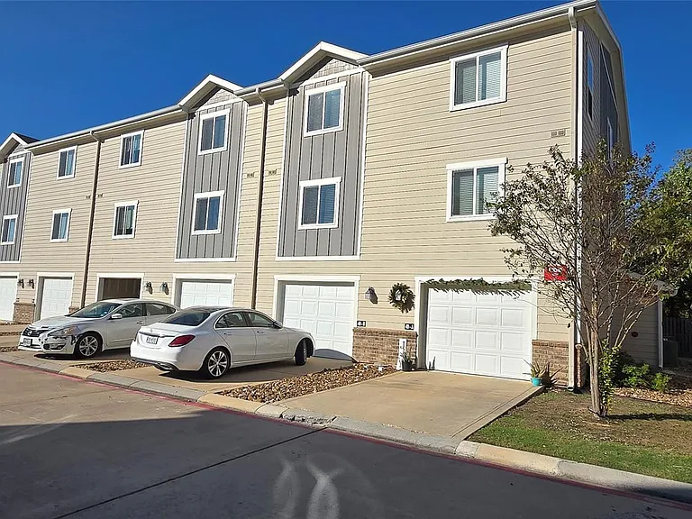 21155 Gosling Rd #49 — Photo 2