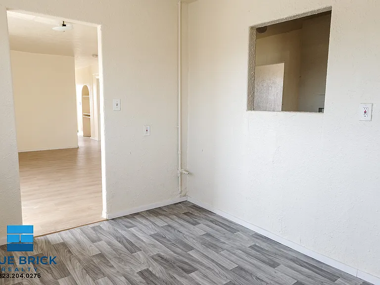 1401 W 53rd St — Photo 18