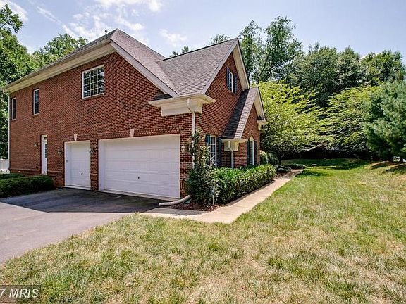 3 Car Side Load Garage