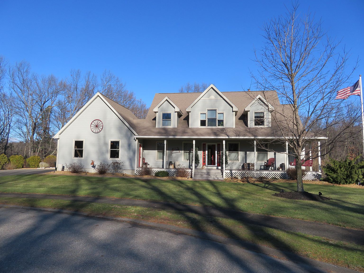 10 Plainville Cir, South Hadley, MA 01075 Zillow