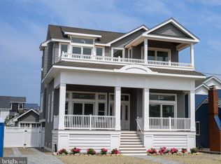 1110 S Beach Ave, Beach Haven, NJ 08008