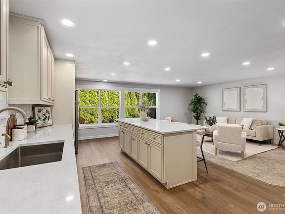 4th image of 21858 SE 266th Street