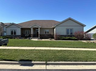 317 W Whispering Pines Way, Verona, WI 53593
