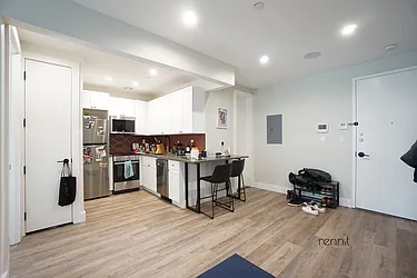 Rented by Rennit Inc.