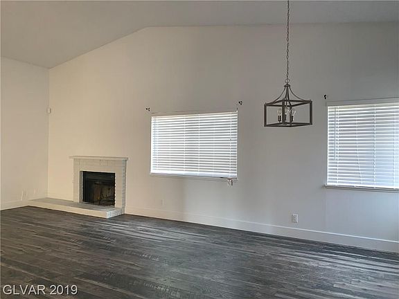 5th image of 2624 Sidonia Ave