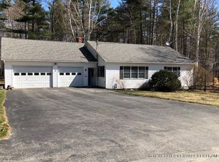 65 Mathews Ave, Waterville, ME 04901
