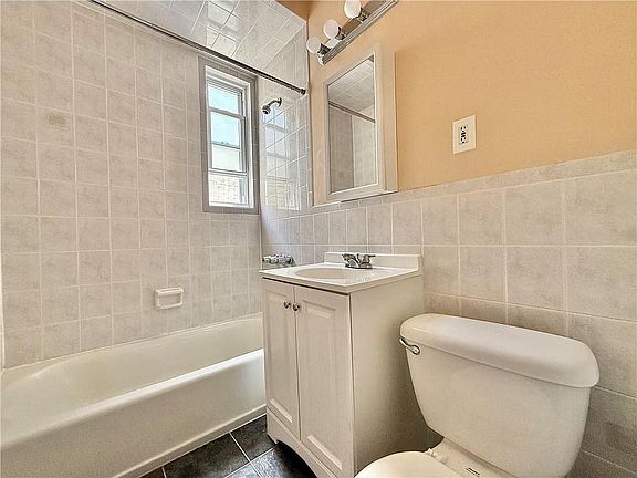 5th image of 344 89th St