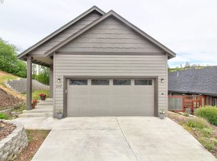 2605 Ericksen Way, The Dalles, OR 97058