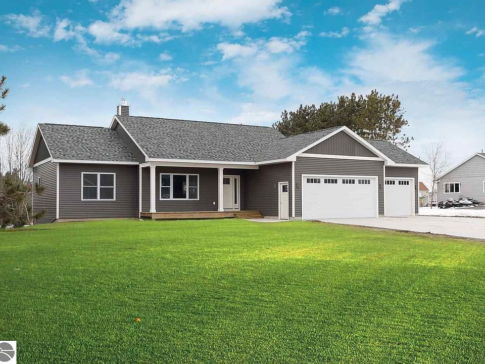 1st image of 5343 Breezehill Dr