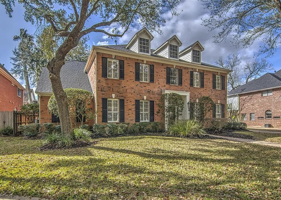 1st image of 3910 Woodhollow Ct