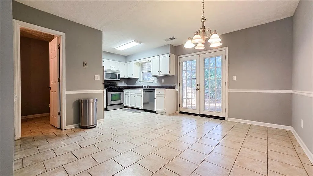 2 bed, 2.5 bath, 1292 sqft, $2,000 — Photo 4