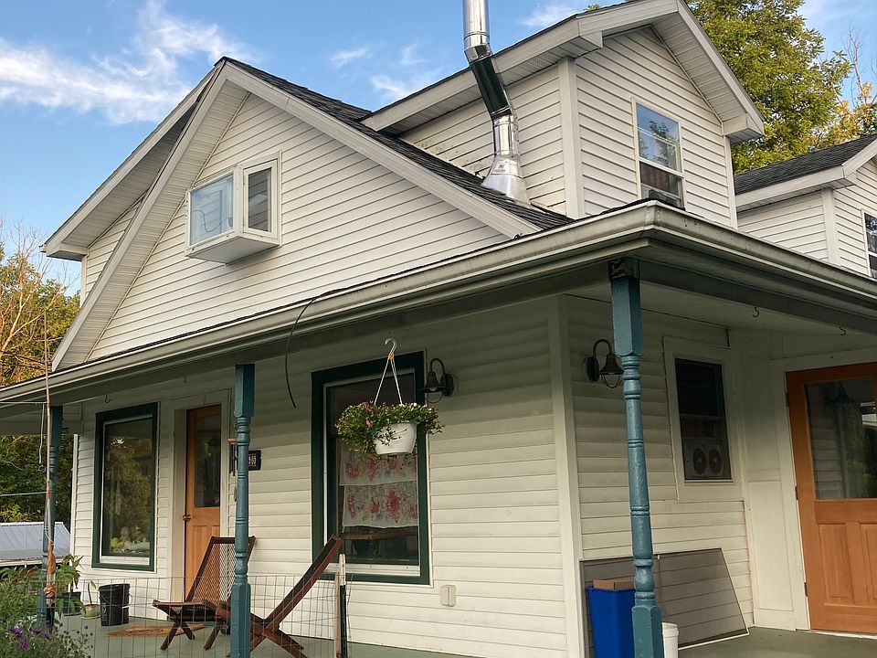 1st image of 855 W Main St