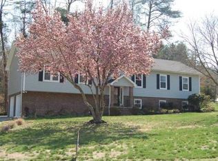 209 Briarcliff Ave, Oak Ridge, TN 37830