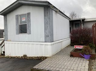 534 Reed Cir, Ruffs Dale, PA 15679