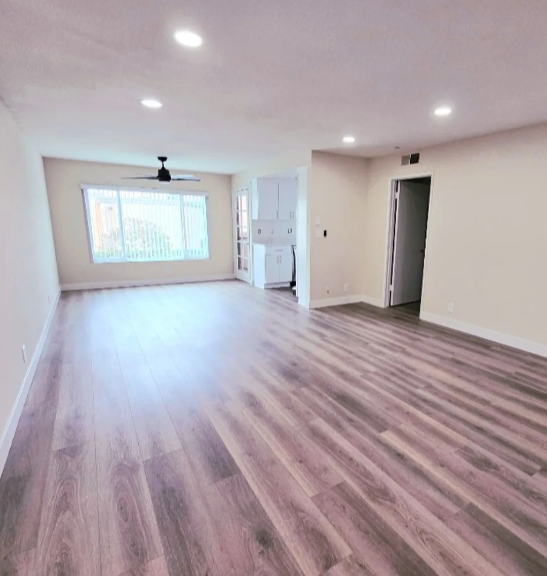 Building Photo - 3533 Keystone Ave #1