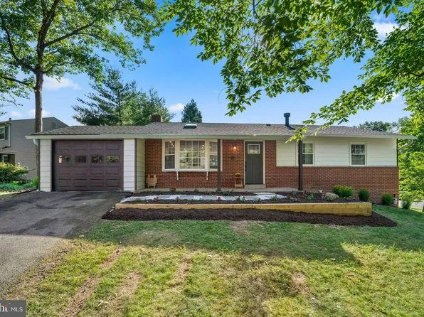 4860 Cove Rd, Fairfax, VA 22032