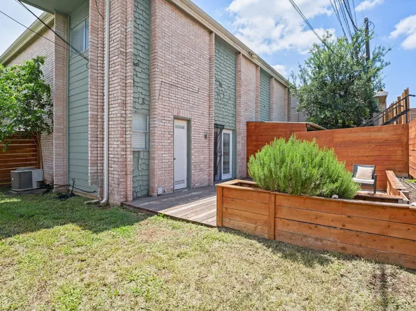 6410 Chimney Creek Cir #B, Austin, TX 78723