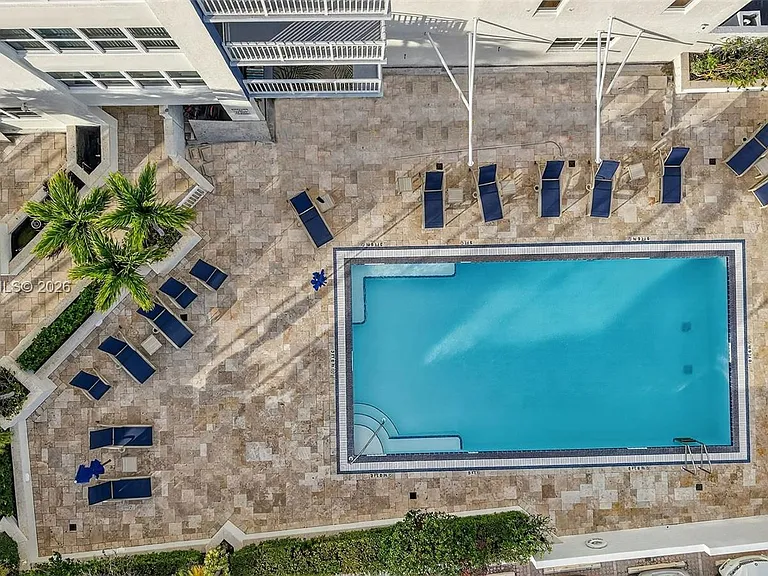 3000 E Sunrise Blvd #14C — Photo 38