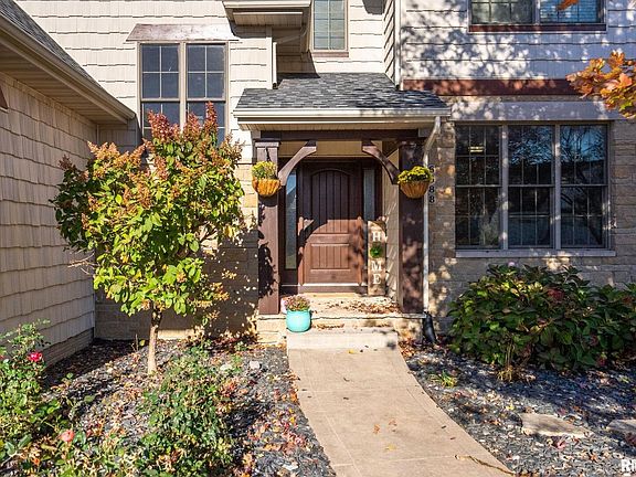 4th image of 6588 Spring Creek Dr