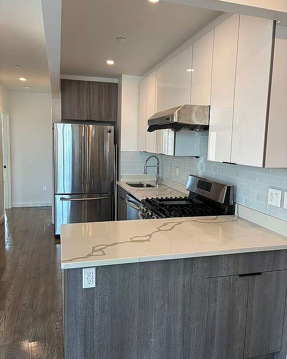 1st image of 1656 Stillwell Ave #3B