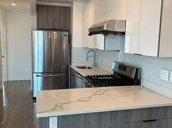 1656 Stillwell Ave #3B, Brooklyn, NY 11223