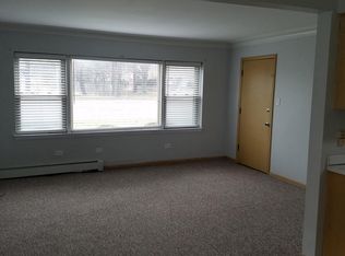 9351 S Pulaski Rd APT 1S, Evergreen Park, IL 60805