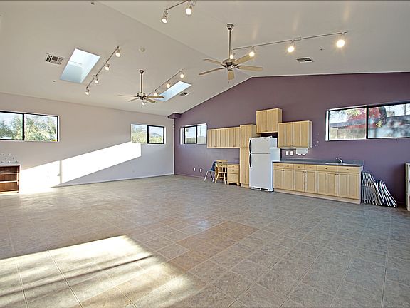 3rd image of 38246 N Hazelwood Cir