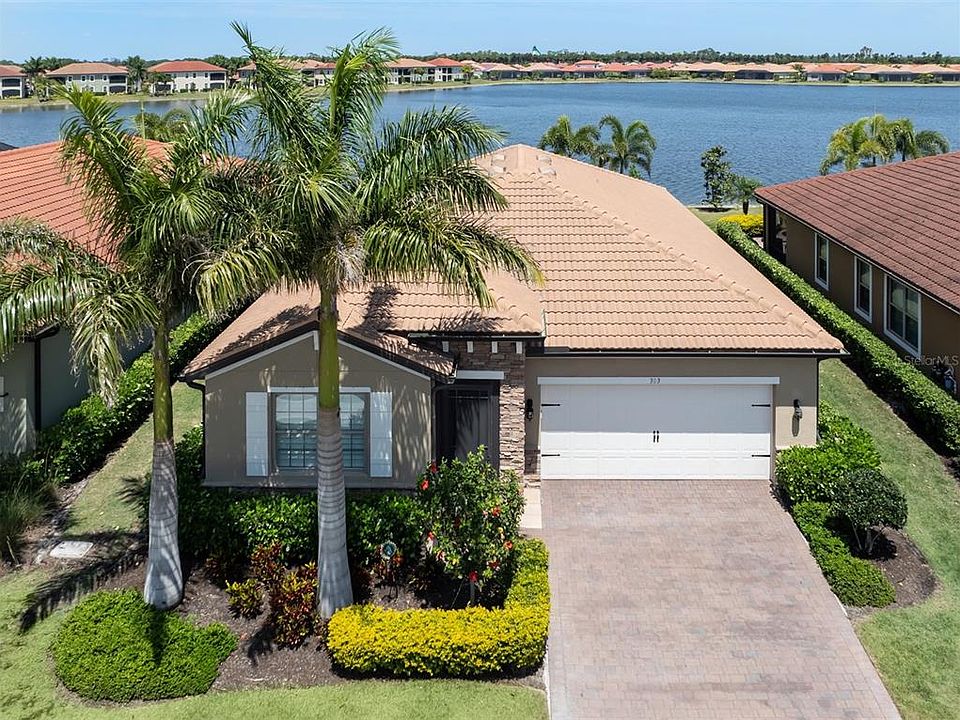 1st image of 303 TOSCAVILLA BOULEVARD