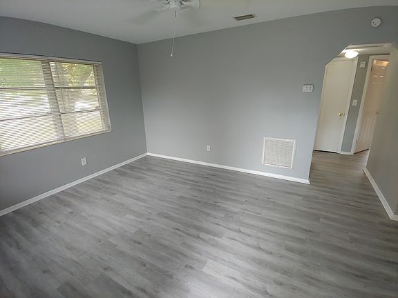 2nd image of 5931 13th St N