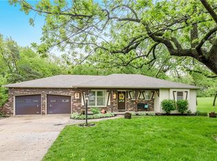 10711 W 71st St, Shawnee, KS 66203
