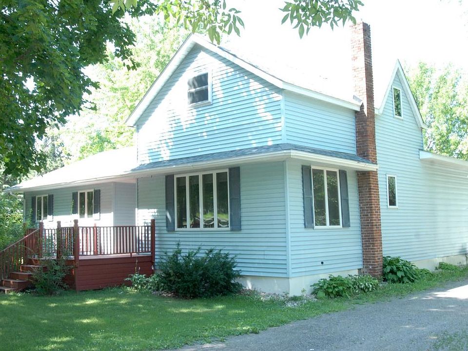 1st image of 108 2nd St NE