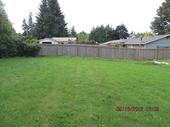 3rd image of 2102 25th Ave SE