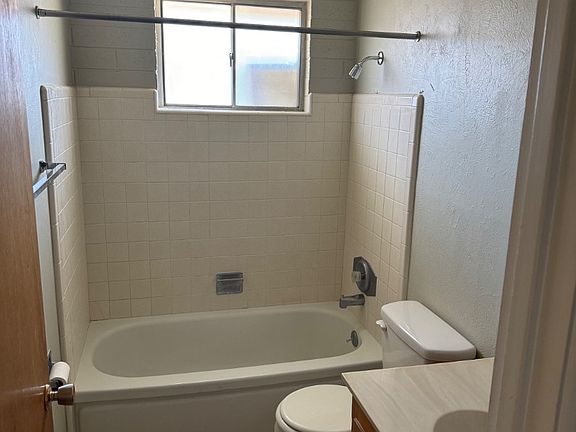 5th image of 3407 N Paiute Way
