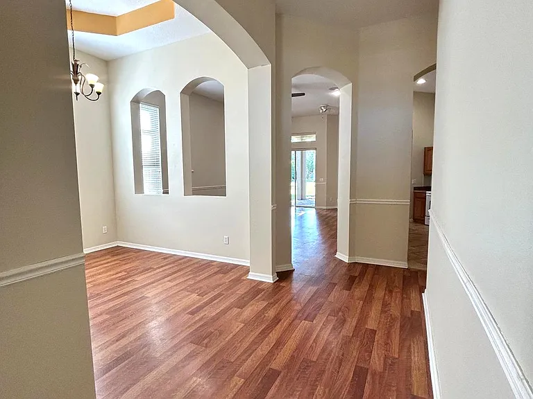 1357 Candy Apple Way — Photo 3