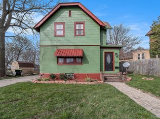 243 Oliver St, Pontiac, MI 48342