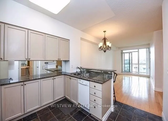 2 bed, $2,475 — Photo 2