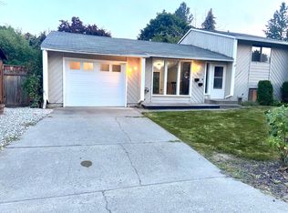 810 E Calkins Dr, Spokane, WA 99208