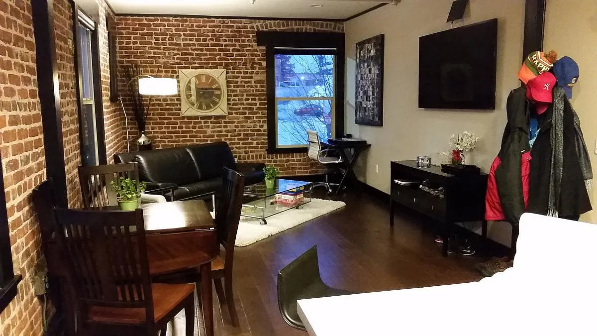 1 bed, 680 sqft, $1,800 — Photo 2