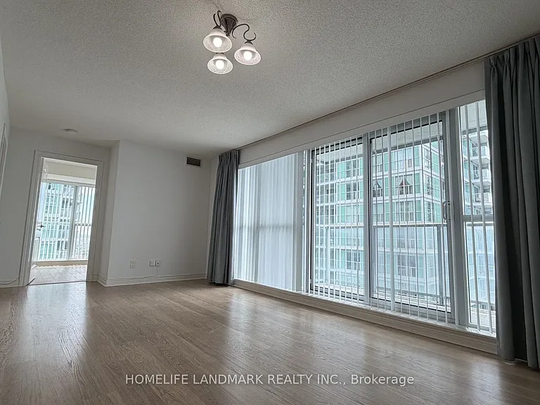 70 Town Centre Ct #2107 — Photo 7