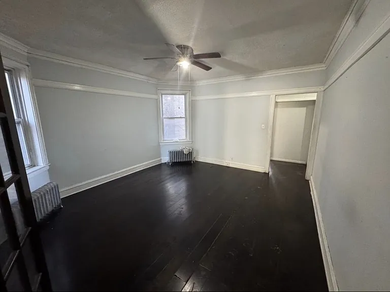 6423 N Leavitt St #2 — Photo 3