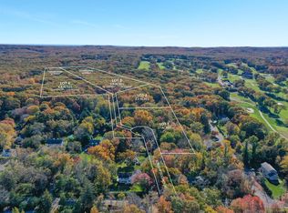 36 Dogwood Ave, Sag Harbor, NY 11963