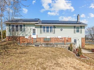 60 Cedar Dr, Addison, VT 05491
