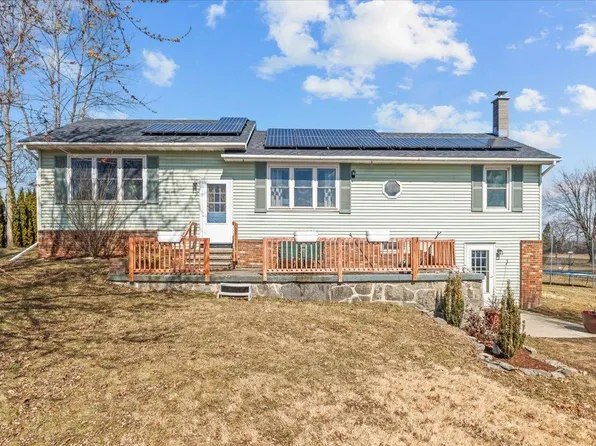 60 Cedar Drive, Addison, VT 05491