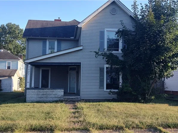 1027 Orchard St, Coshocton, OH 43812