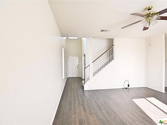 4th image of 534 Briggs Dr