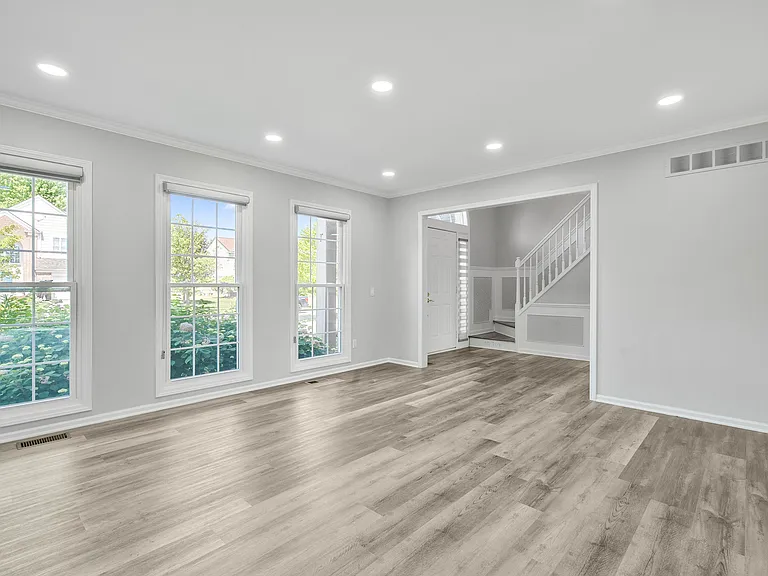 1751 Lanhan Ct — Photo 20